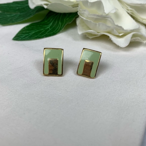 Vintage Green Enamel Gold Rectangle Stud Earrings - Picture 2 of 11